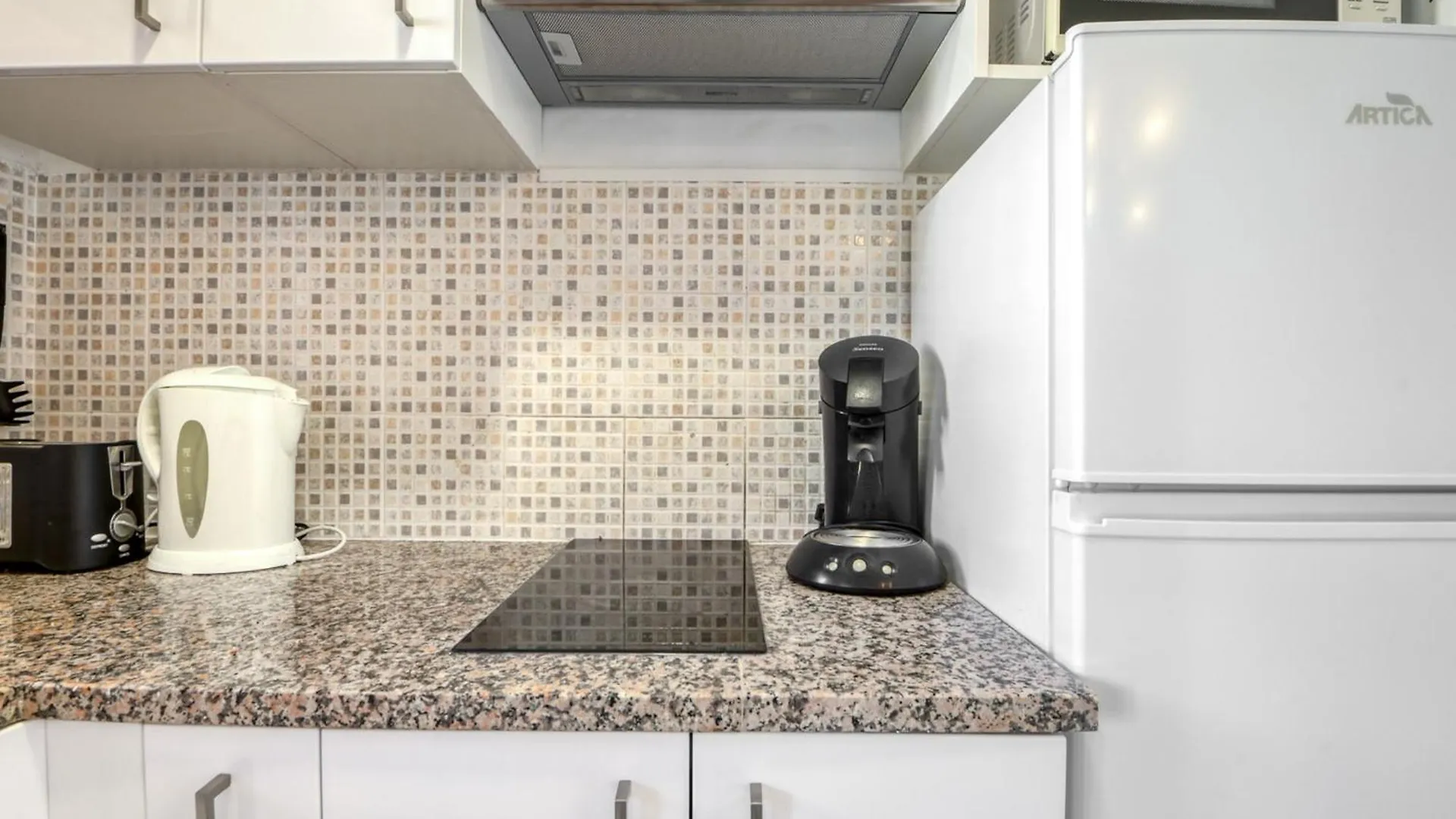 Charming Apartment Near Beach Empuriabrava