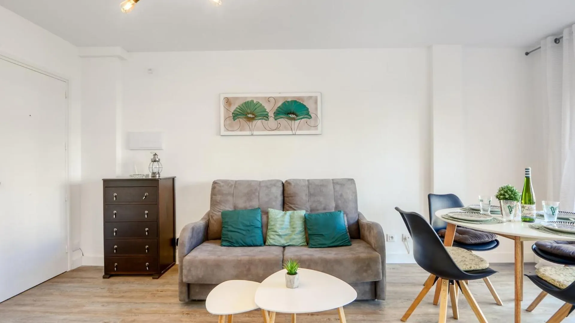 Charming Apartment Near Beach Empuriabrava Spain