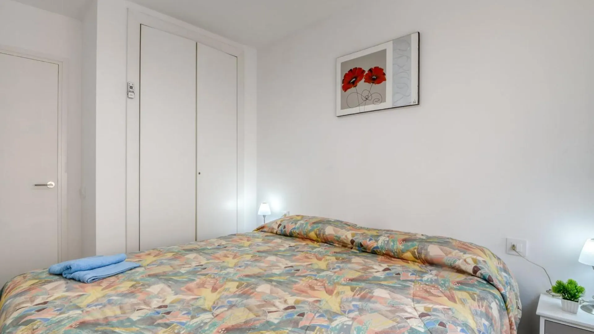 Charming Apartment Near Beach Empuriabrava