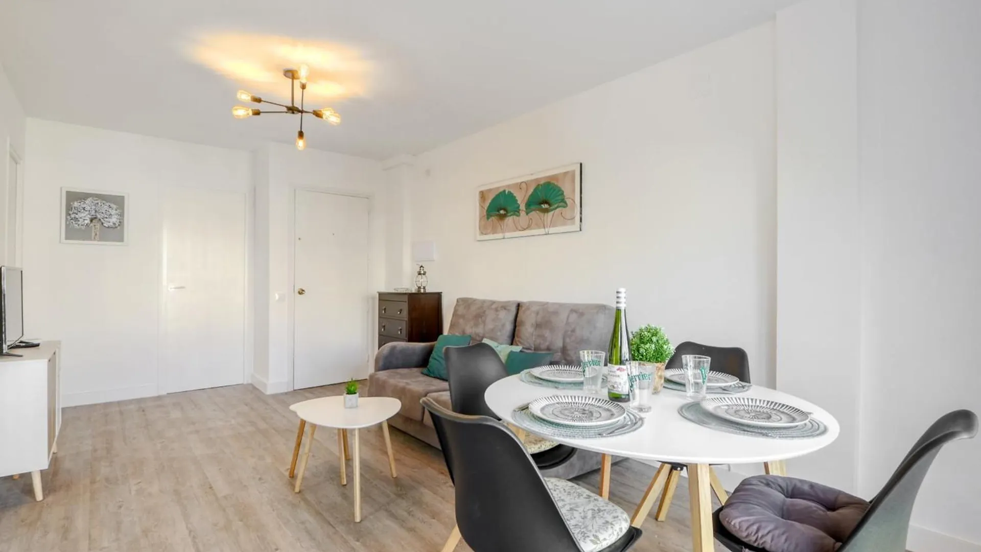 Charming Apartment Near Beach Empuriabrava Spain